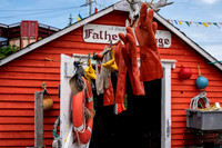 "Father's Stage" and gloves